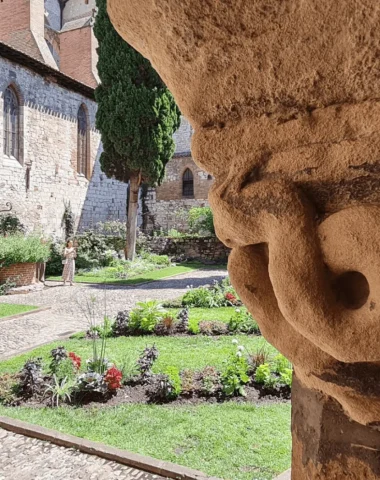 Albi centre historique - le cloitre Saint Salvi