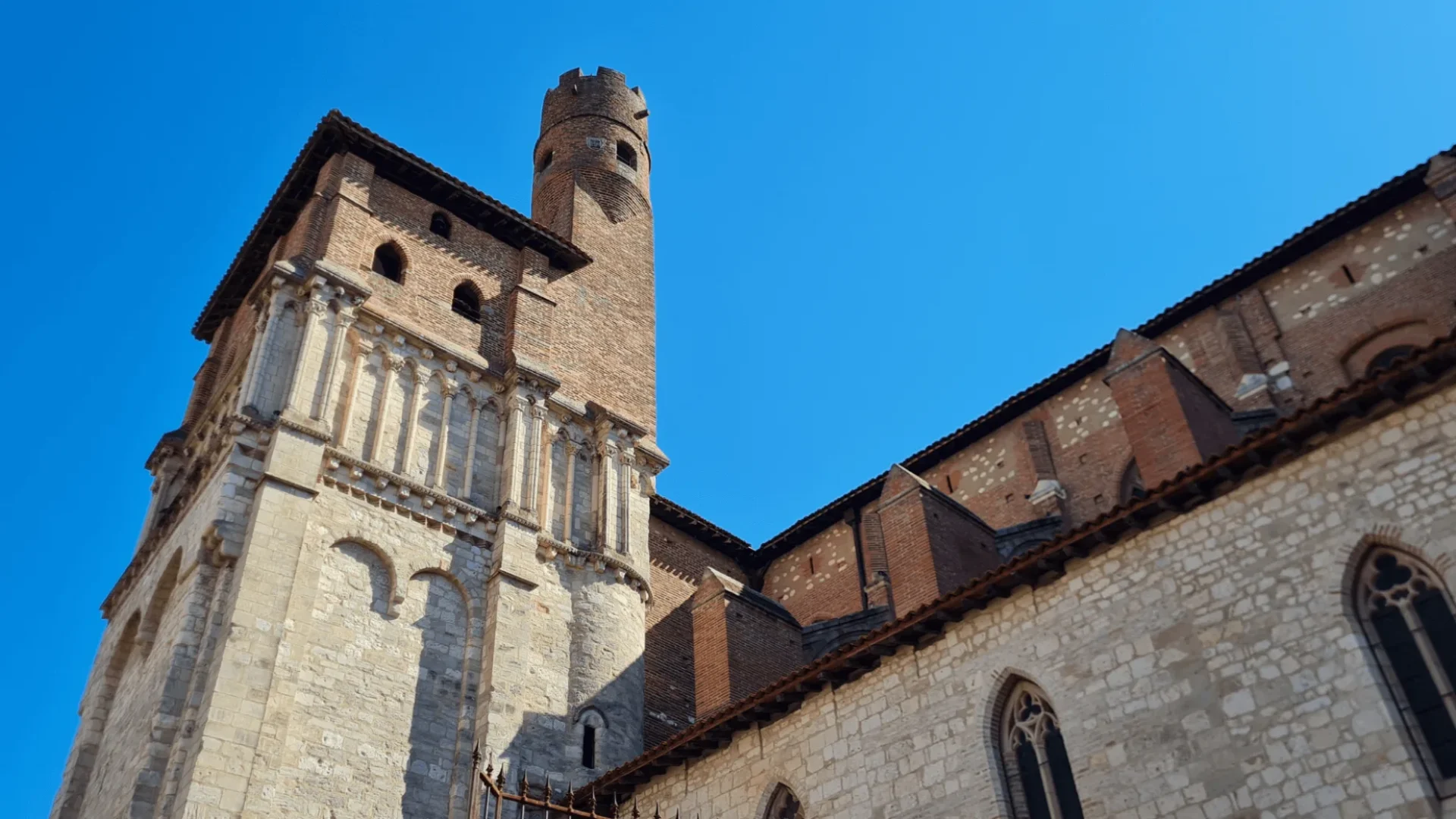 Albi visiter la collégiale Saint Salvi